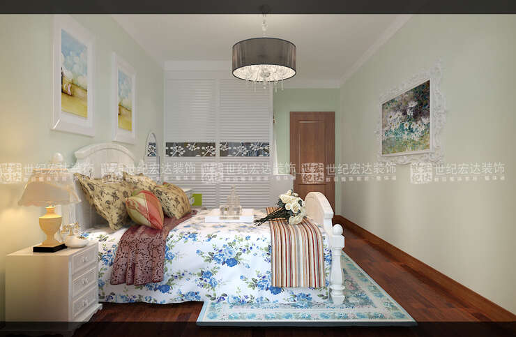 女儿房则采用的偏田园的风格，搭配白色床与柜体，墙面则采用的柔和的淡绿色，是不是感觉十分清新呢？