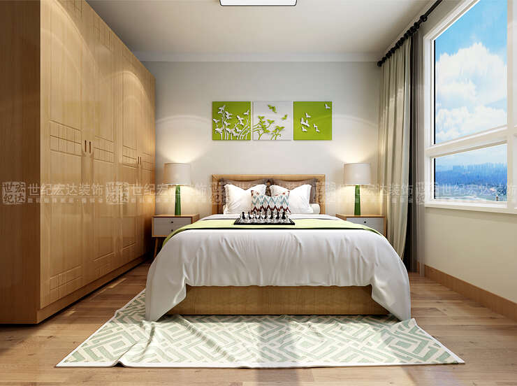 这个卧室同样很简洁，一圈石膏线，整体色调温馨大方，适合休息。